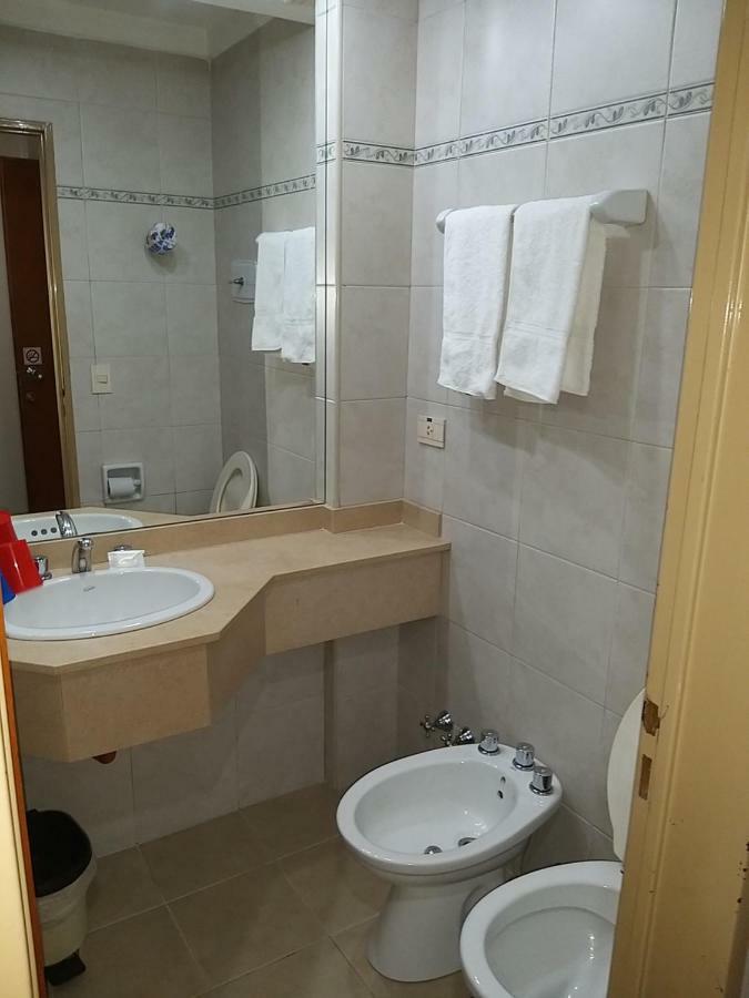Hotel Carrara Buenos Aires Luaran gambar